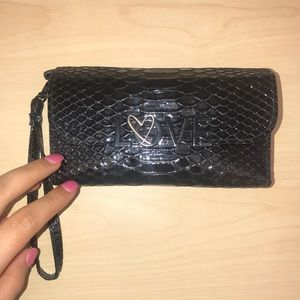 black Victoria’s Secret wallet
